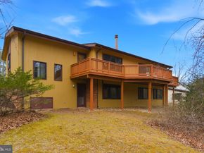 11203 Leatherwood Drive, Reston VA 20191