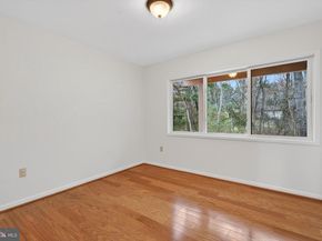 11203 Leatherwood Drive, Reston VA 20191