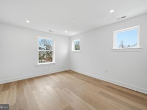 14 Churchville Lane, Churchville PA 18966
