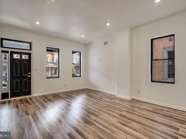 111 W Sharpnack Street, Philadelphia PA 19119