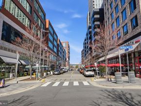 1650 Silver Hill Drive 2507, Mclean VA 22102