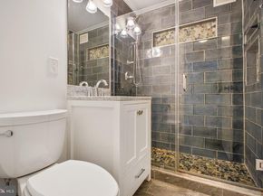 3701 5TH Street S 106, Arlington VA 22204