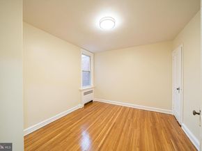 423 Alcott Street, Philadelphia PA 19120