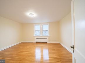 423 Alcott Street, Philadelphia PA 19120