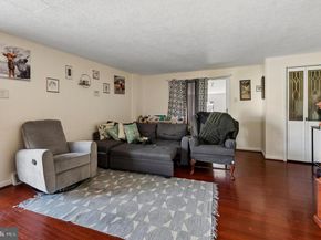 2842 Michael Road, Philadelphia PA 19152