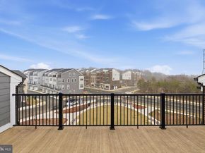 13725 Aviation Place, Herndon VA 20171