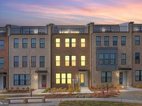 13725 Aviation Place, Herndon VA 20171