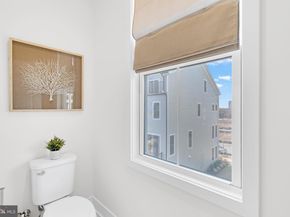 13725 Aviation Place, Herndon VA 20171