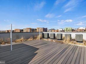 824 18TH Street NE 12, Washington DC 20002