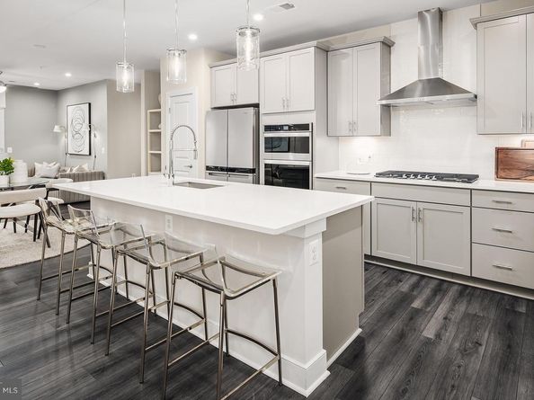 1961 Illumination Drive 5, Vienna VA 22182