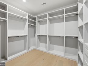 6816 Dean Drive, Mclean VA 22101