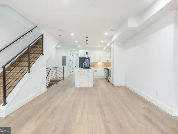 1218 5TH Street NE 2, Washington DC 20002