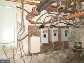 840 N 63rd Street, Philadelphia PA 19151