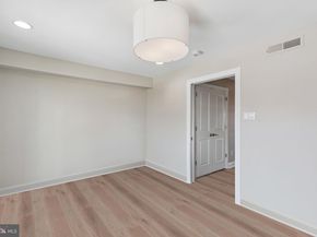 913 N Lawrence Street, Philadelphia PA 19123