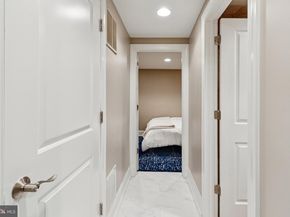 913 N Lawrence Street, Philadelphia PA 19123