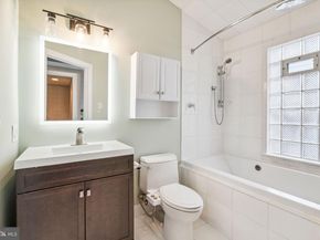 913 N Lawrence Street, Philadelphia PA 19123