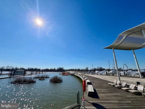 700 7TH Street SW 730, Washington DC 20024