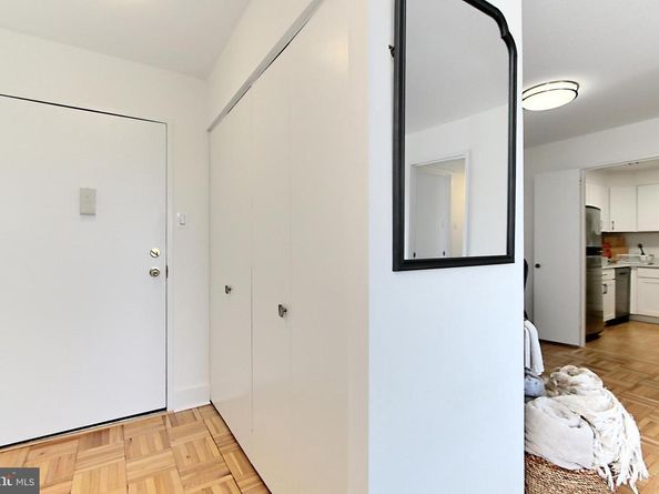 700 7TH Street SW 730, Washington DC 20024