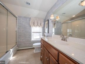 334 Echo Valley Lane, Newtown Square PA 19073