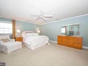 334 Echo Valley Lane, Newtown Square PA 19073