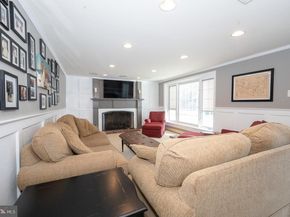 334 Echo Valley Lane, Newtown Square PA 19073