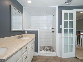 334 Echo Valley Lane, Newtown Square PA 19073