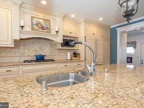 334 Echo Valley Lane, Newtown Square PA 19073