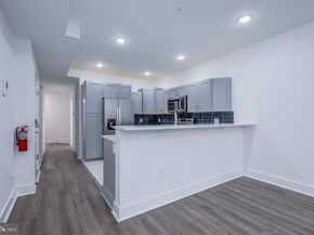 2006 N Front Street, Philadelphia PA 19122