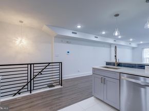 2006 N Front Street, Philadelphia PA 19122