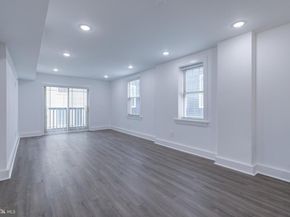 2006 N Front Street, Philadelphia PA 19122