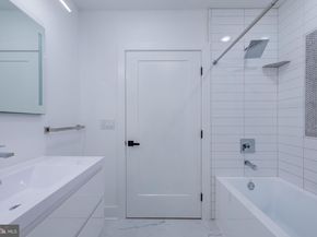 2006 N Front Street, Philadelphia PA 19122