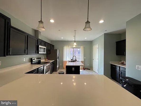 1002 Fairmount Avenue, Philadelphia PA 19123