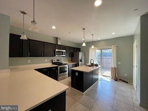 1002 Fairmount Avenue, Philadelphia PA 19123