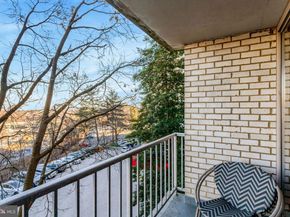 2500 N Van Dorn Street 521, Alexandria VA 22302