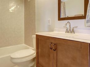 2500 N Van Dorn Street 521, Alexandria VA 22302