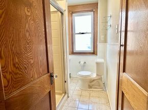 541 Walnut Lane, Philadelphia PA 19128