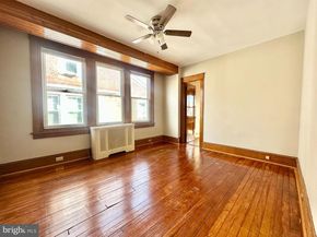 541 Walnut Lane, Philadelphia PA 19128