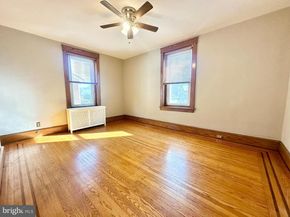 541 Walnut Lane, Philadelphia PA 19128