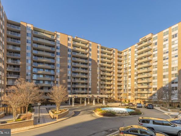 3001 Veazey Terrace NW 520, Washington DC 20008