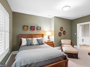 2215 King Place NW, Washington DC 20007