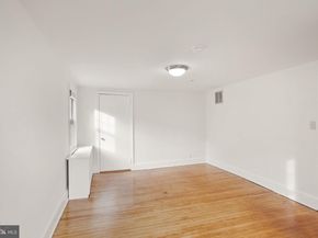 724 25TH Street S, Arlington VA 22202