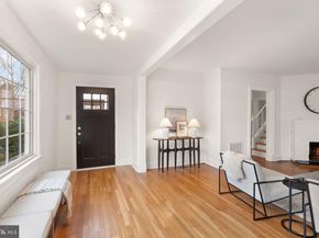 724 25TH Street S, Arlington VA 22202