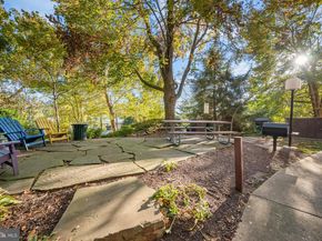 5911 Edsall Road 908, Alexandria VA 22304