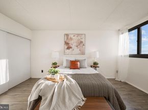 5911 Edsall Road 908, Alexandria VA 22304