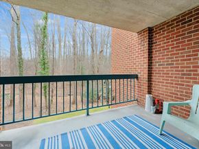 11833 Shire Court 11B, Reston VA 20191