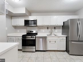 11833 Shire Court 11B, Reston VA 20191