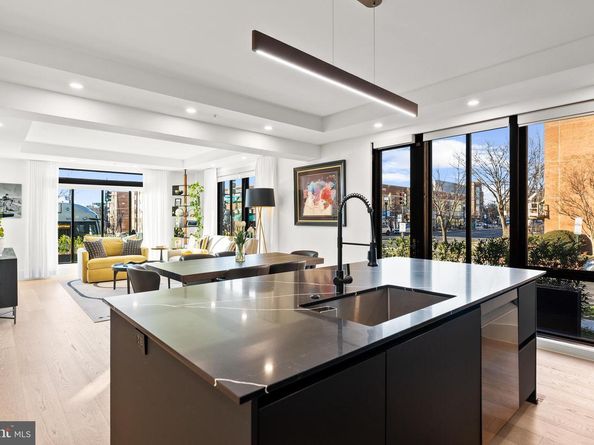 3219 Wisconsin Avenue NW 101, Washington DC 20016