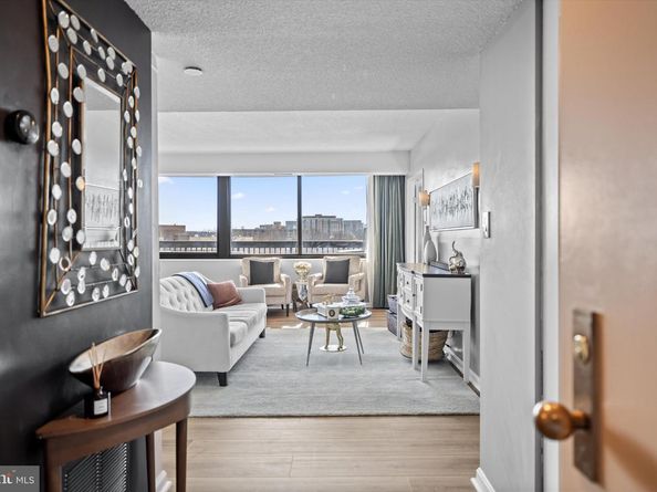 3713 S George Mason Drive 616 W, Falls Church VA 22041