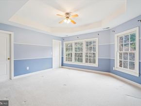 11046 Heathland Drive, Oakton VA 22124