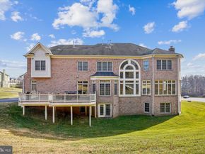 11046 Heathland Drive, Oakton VA 22124
